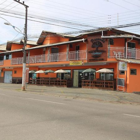 Pousada Praia Da Fortaleza 450 Metros Do Parque Beto Carrero Com Cafe Da Manha ペーニャ エクステリア 写真