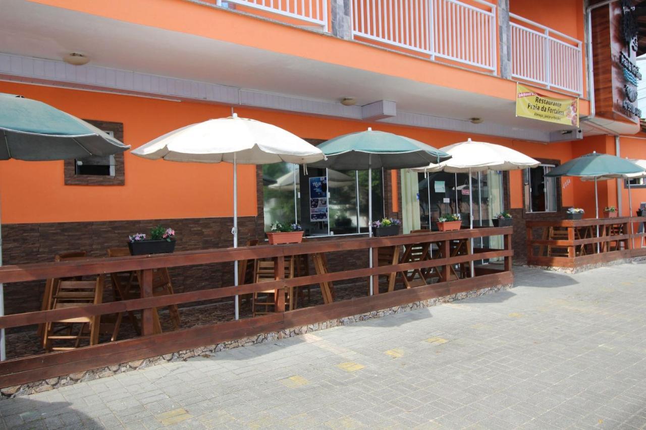 Pousada Praia Da Fortaleza 450 Metros Do Parque Beto Carrero Com Cafe Da Manha ペーニャ エクステリア 写真